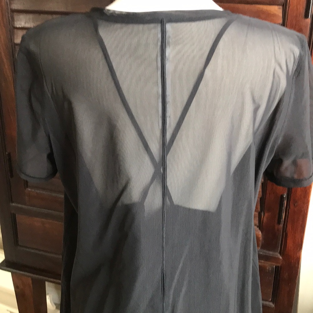 Lululemon - Picture 3 of 4